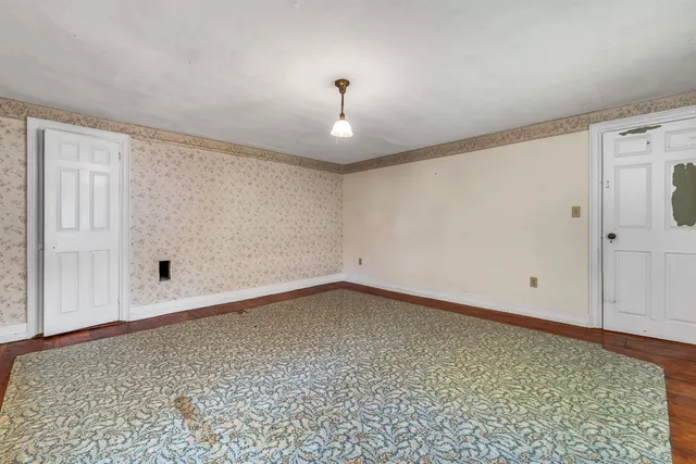 $379,900 | 110 Main Street, Pittsfield, NH 03263