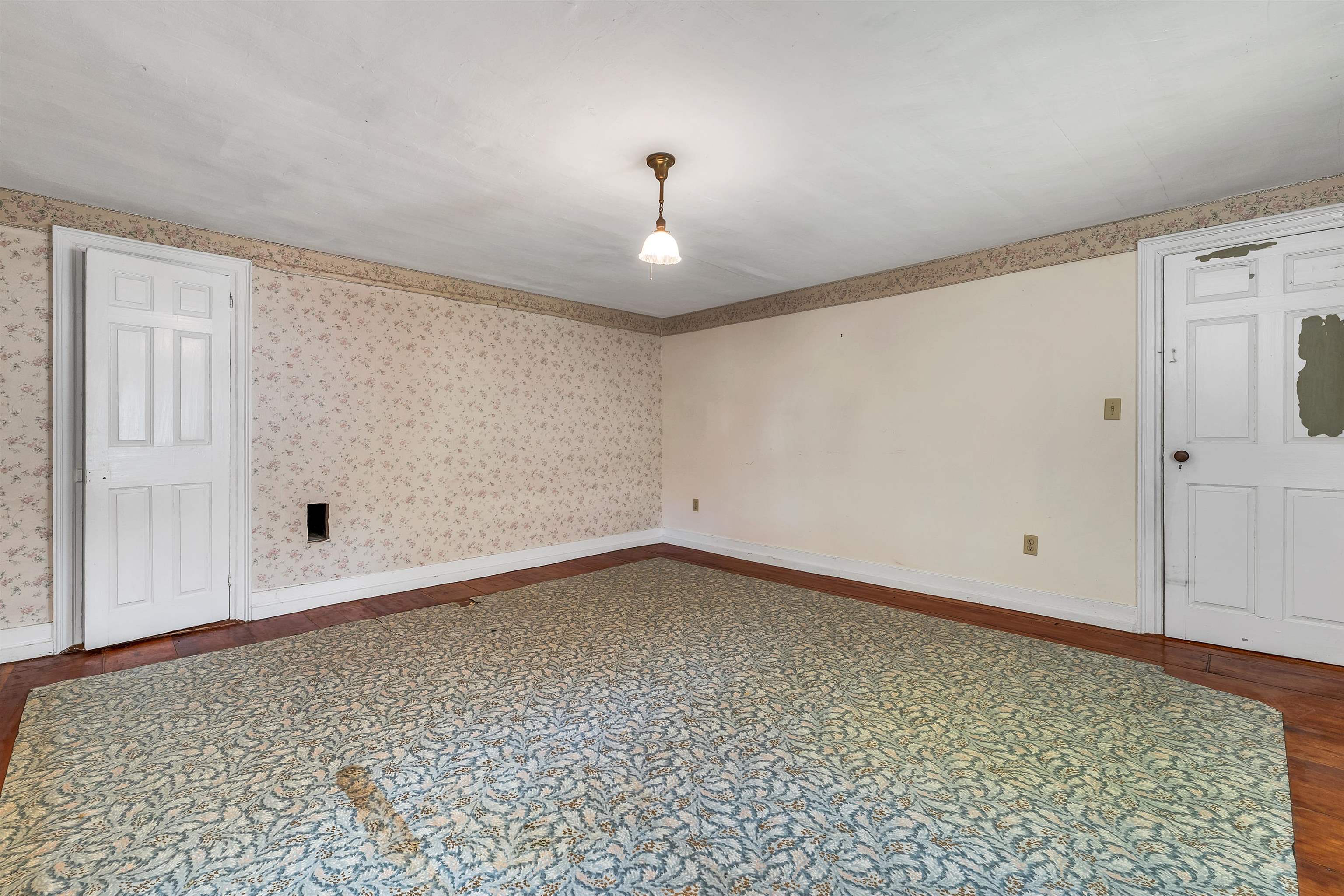 110 Main Street Pittsfield, NH 03263 - Photo 43 of 59