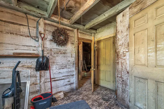 $379,900 | 110 Main Street, Pittsfield, NH 03263