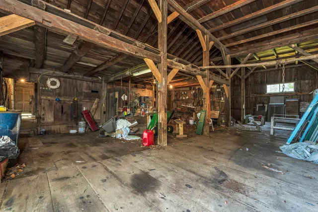 $379,900 | 110 Main Street, Pittsfield, NH 03263