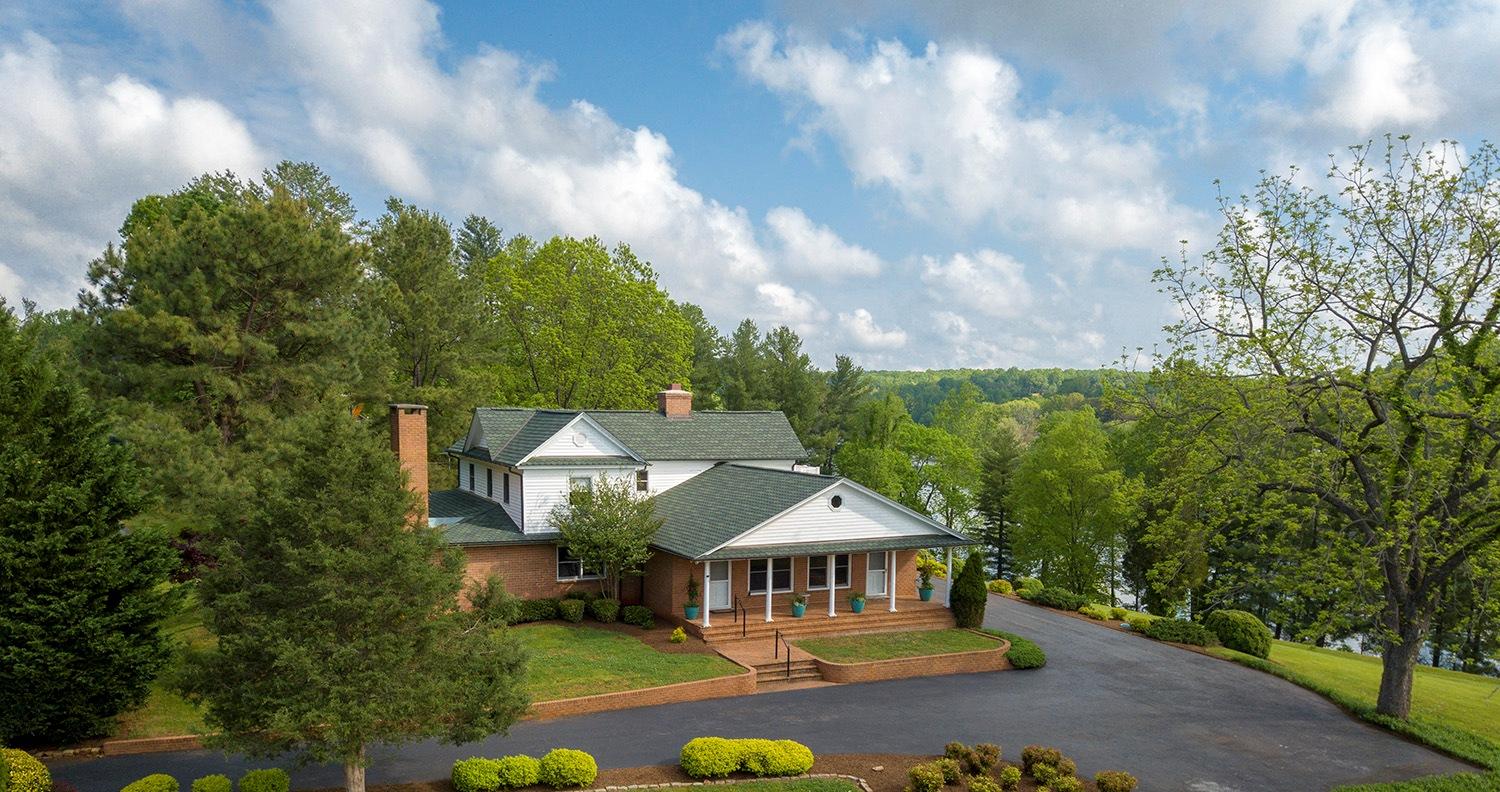 4286 Hales Ford Road Moneta, VA 24121 - Photo 1 of 91 Street Corner of Property ret