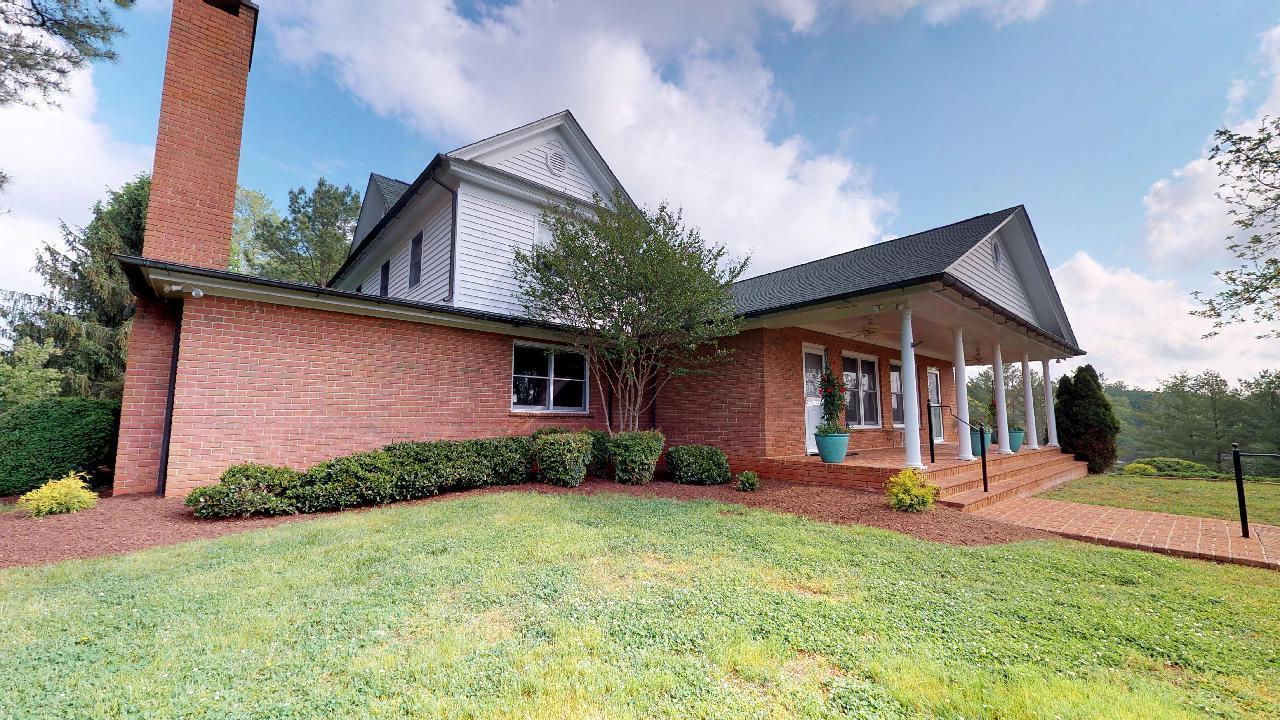 4286 Hales Ford Road Moneta, VA 24121 - Photo 76 of 91 Qz94DWtjbkA - 05.10.2018_20.14.20