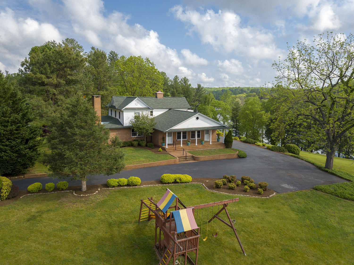 4286 Hales Ford Road Moneta, VA 24121 - Photo 79 of 91 Street Corner of Property