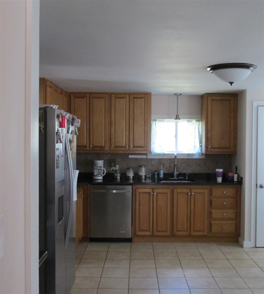 69 Highland Street Rochester, NH 03868 - Photo 10 of 21