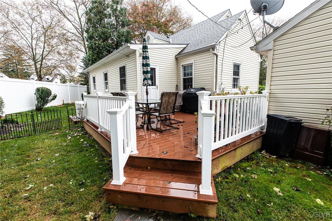 821 Magnolia Road Hellertown, PA 18055 - Photo 30 of 30 Gallery Image 30