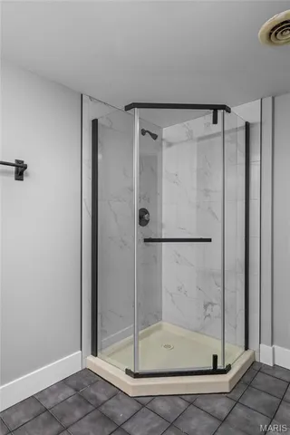 $199,500 | 1025 Belmont Terrace, Florissant, MO 63033