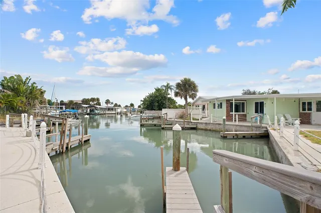 $150,000 | 1385 Gulf Boulevard, Unit 10, Englewood, FL 34223