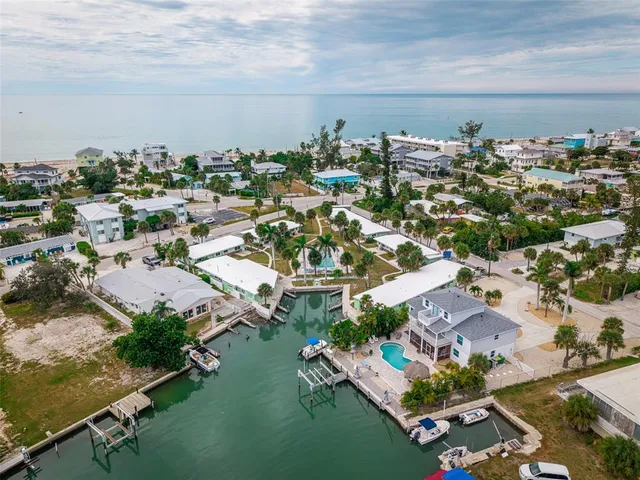 $150,000 | 1385 Gulf Boulevard, Unit 10, Englewood, FL 34223