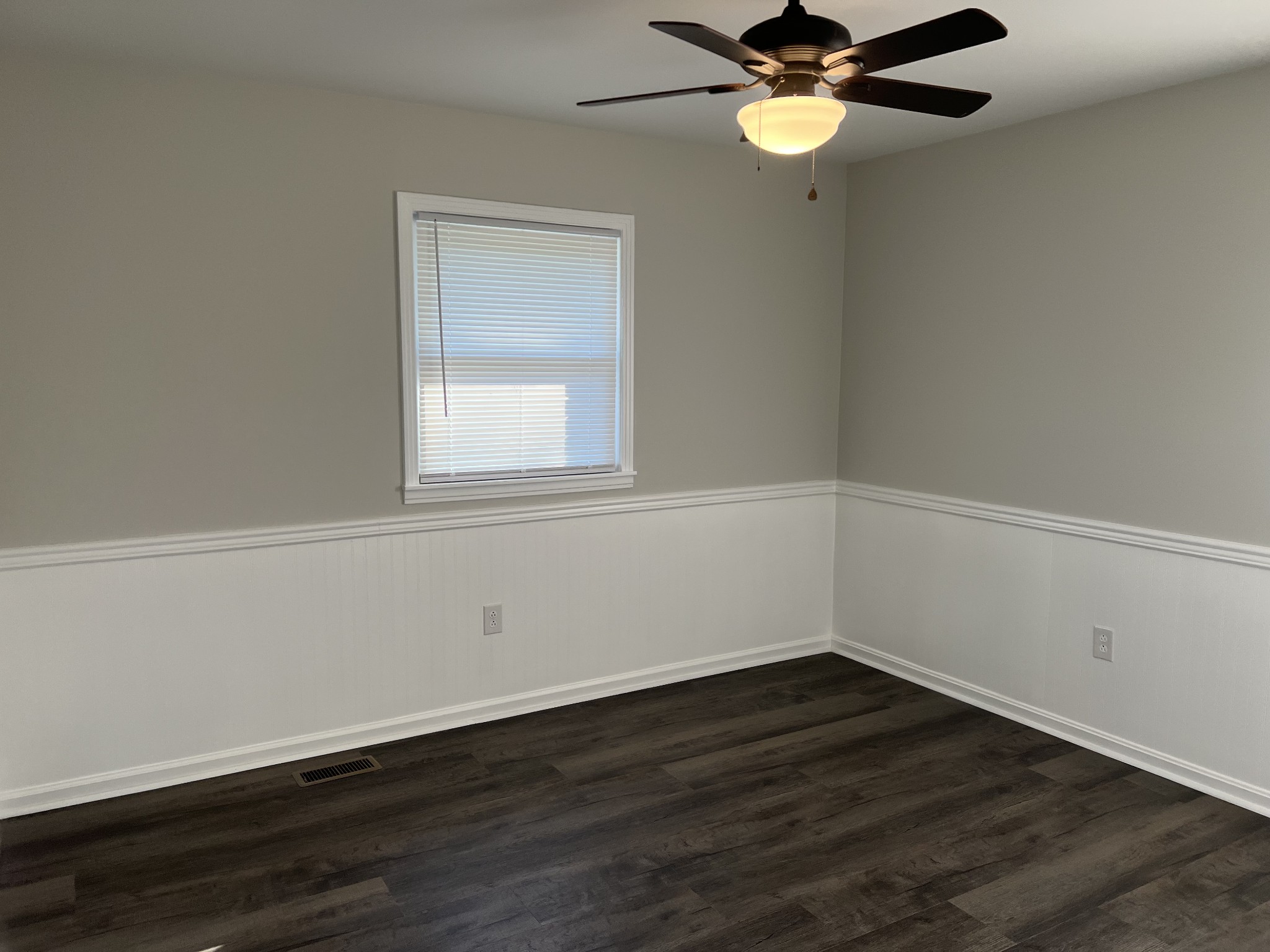 140 Valley Road McEwen, TN 37101 - Photo 27 of 30 Gallery Image 27