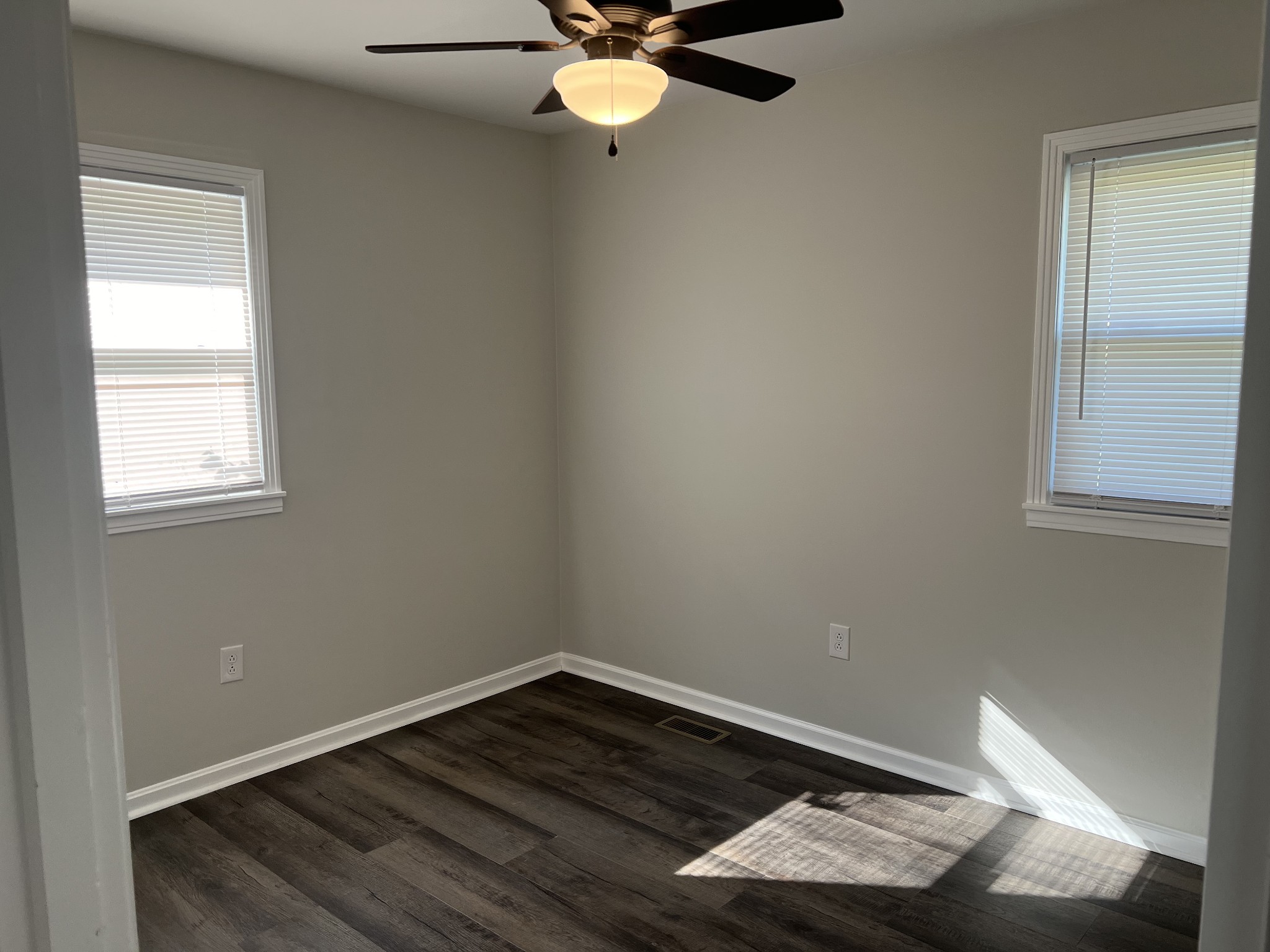 140 Valley Road McEwen, TN 37101 - Photo 28 of 30 Gallery Image 28