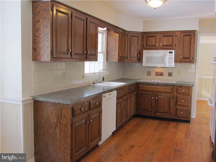 2763 Township Road Riegelsville, PA 18077 - Photo 3 of 23