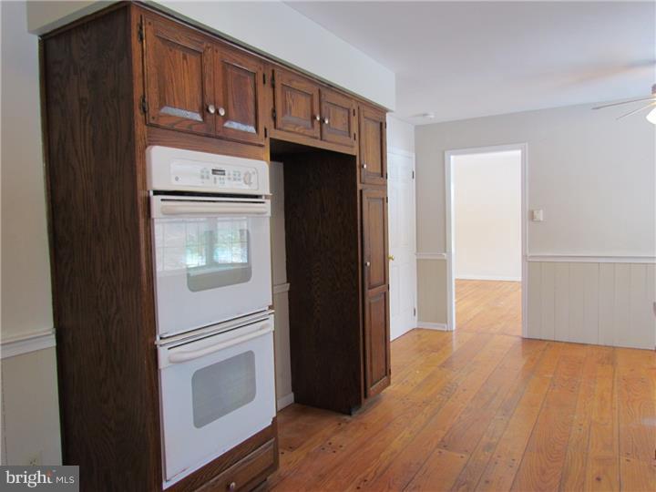 2763 Township Road Riegelsville, PA 18077 - Photo 4 of 23