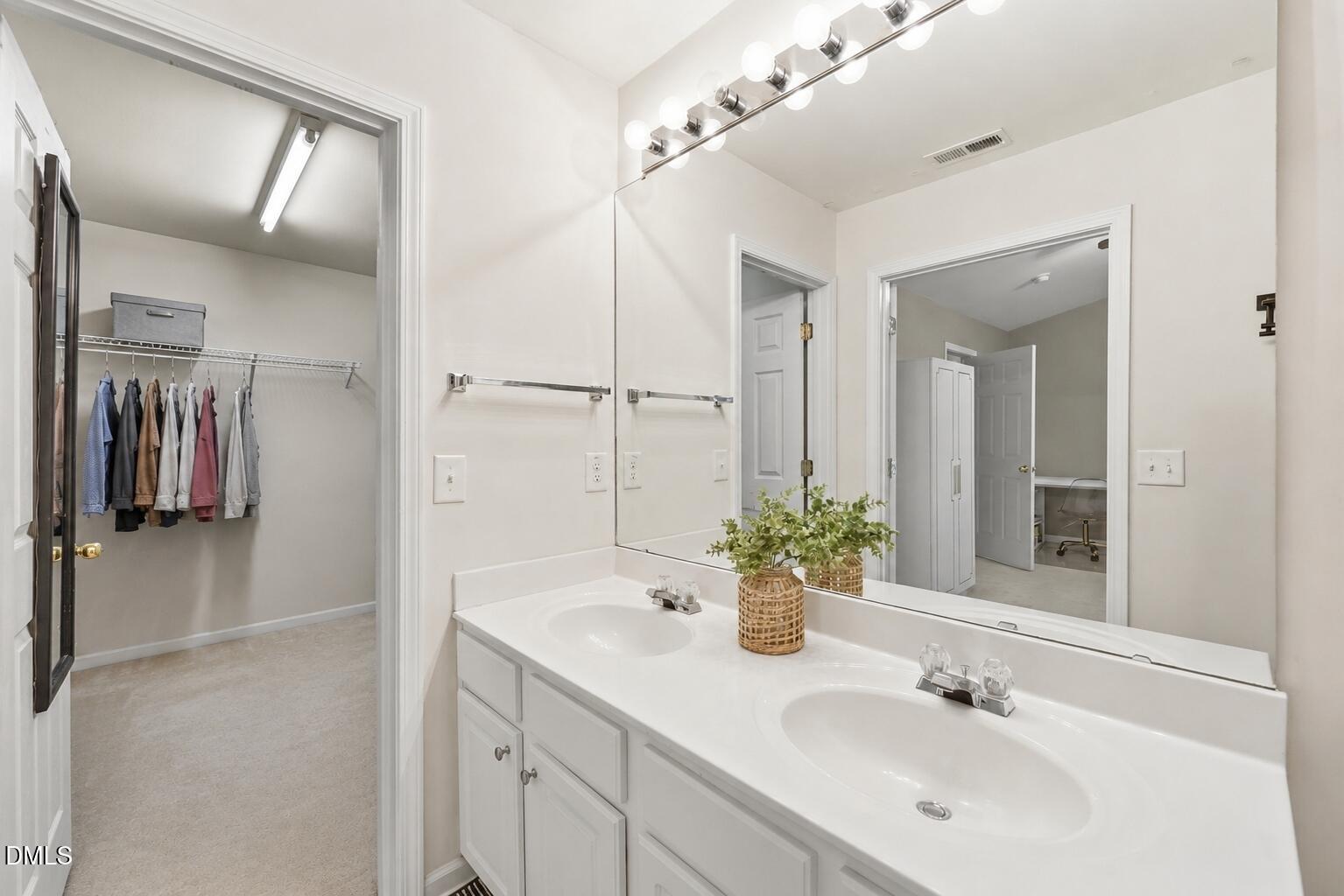 7220 Janston Drive Raleigh, NC 27613 - Photo 34 of 41