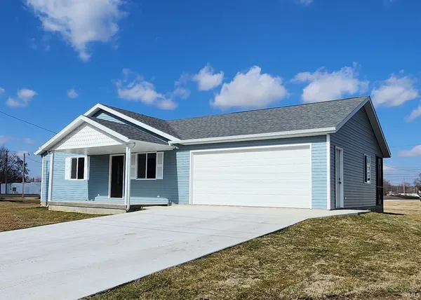 $219,900 | 502 Sycamore Street, Washington, IN 47501