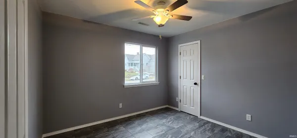 $219,900 | 502 Sycamore Street, Washington, IN 47501