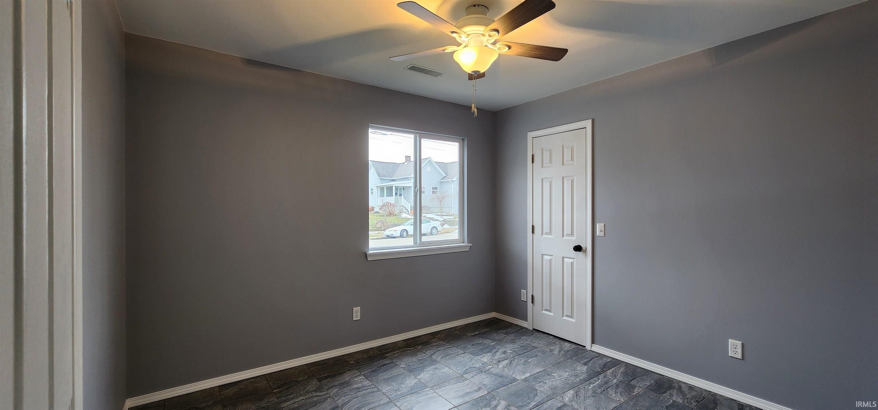 502 Sycamore Street Washington, IN 47501 - Photo 11 of 24