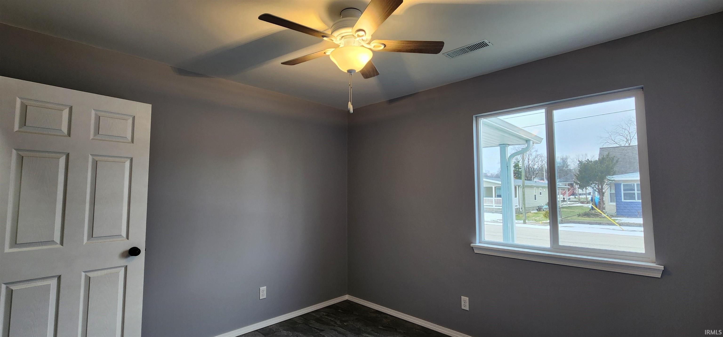 502 Sycamore Street Washington, IN 47501 - Photo 12 of 24
