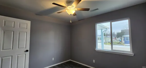 $219,900 | 502 Sycamore Street, Washington, IN 47501