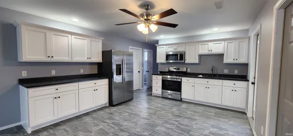 $219,900 | 502 Sycamore Street, Washington, IN 47501