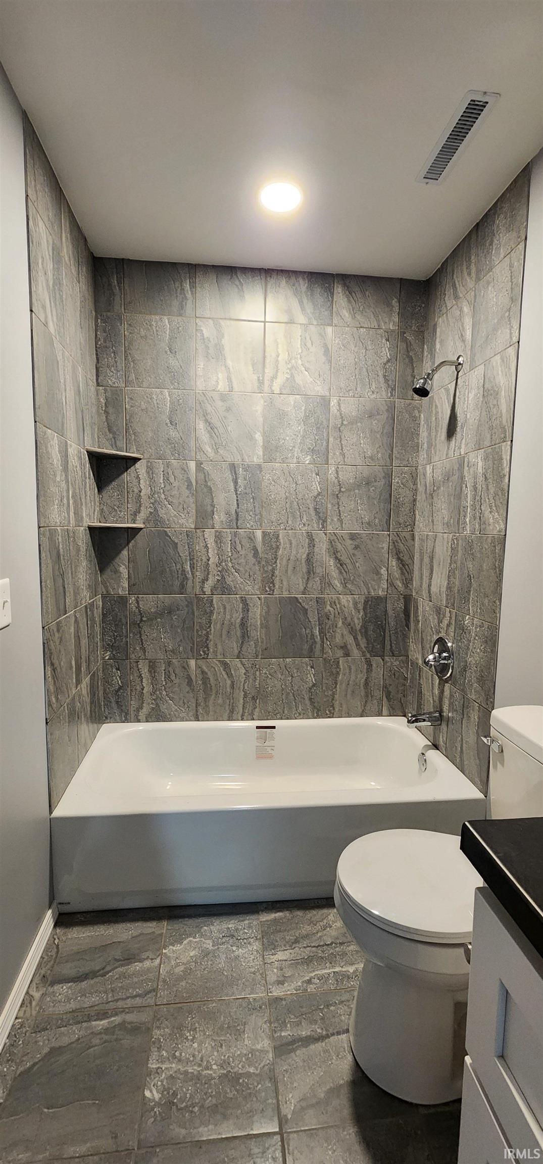 502 Sycamore Street Washington, IN 47501 - Photo 10 of 24