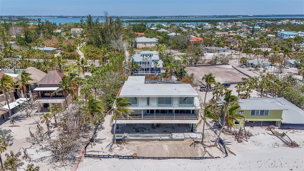 6603 Gulfside Road Longboat Key, FL 34228 - Photo 4 of 14