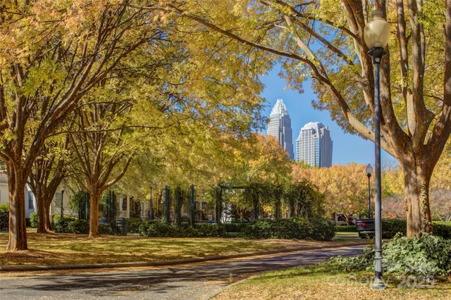 $675,000 | 625 North Myers Street, Charlotte, NC 28202