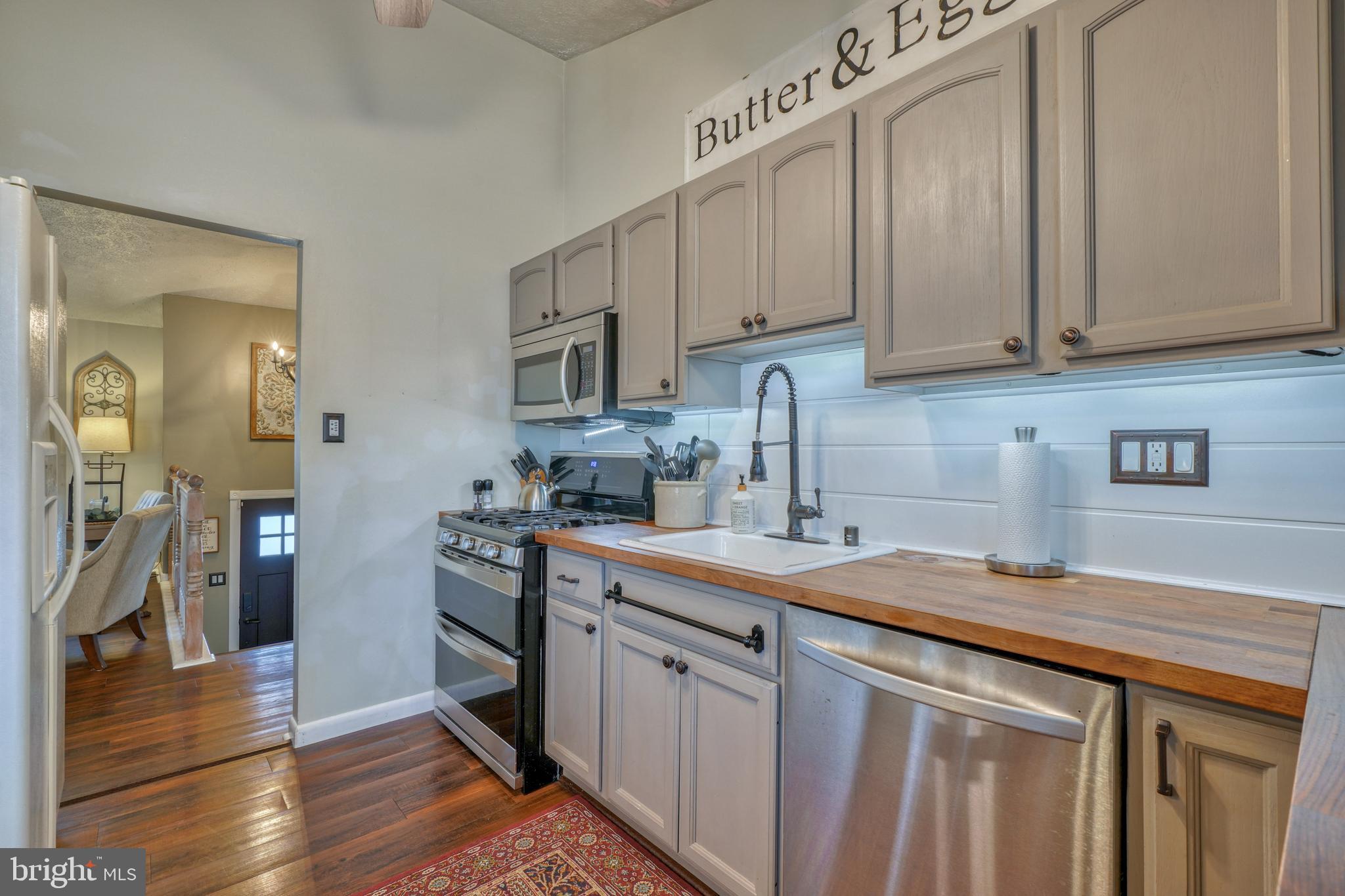 523 Nollmeyer Road Middle River, MD 21220 - Photo 12 of 54