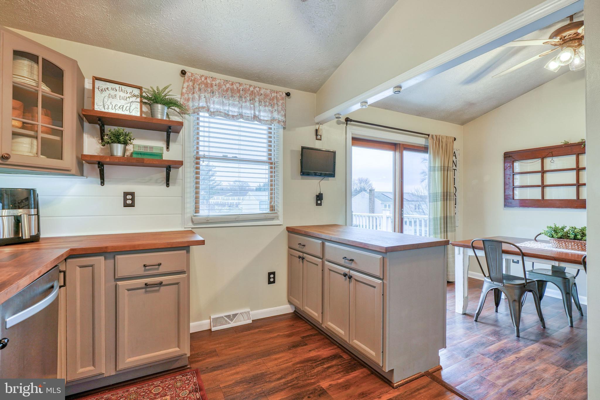523 Nollmeyer Road Middle River, MD 21220 - Photo 13 of 54