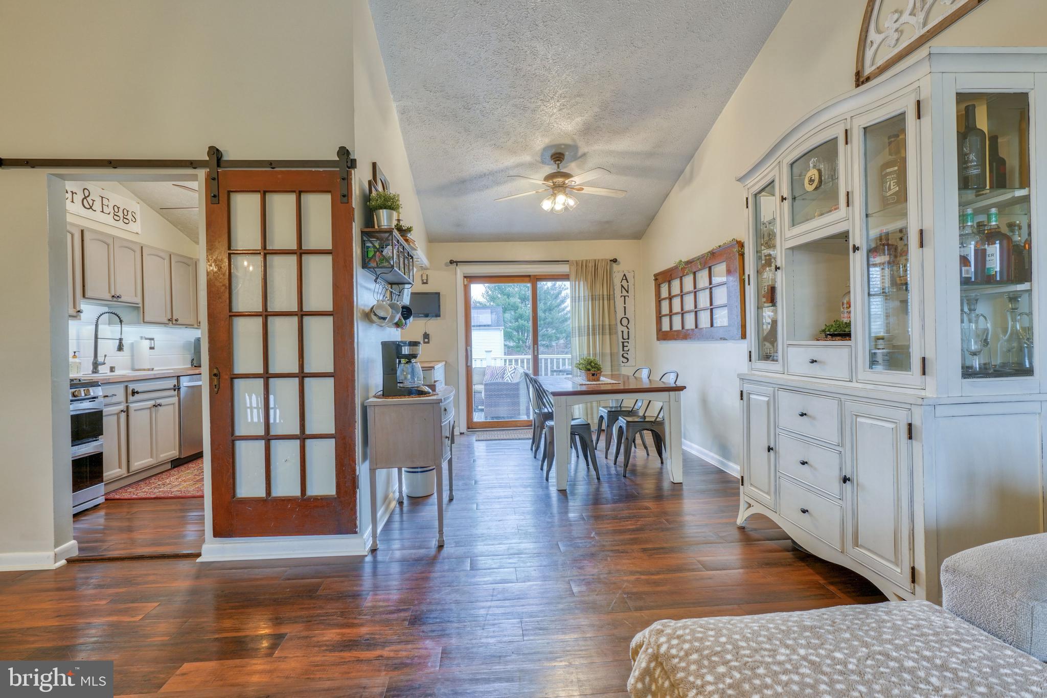 523 Nollmeyer Road Middle River, MD 21220 - Photo 5 of 54