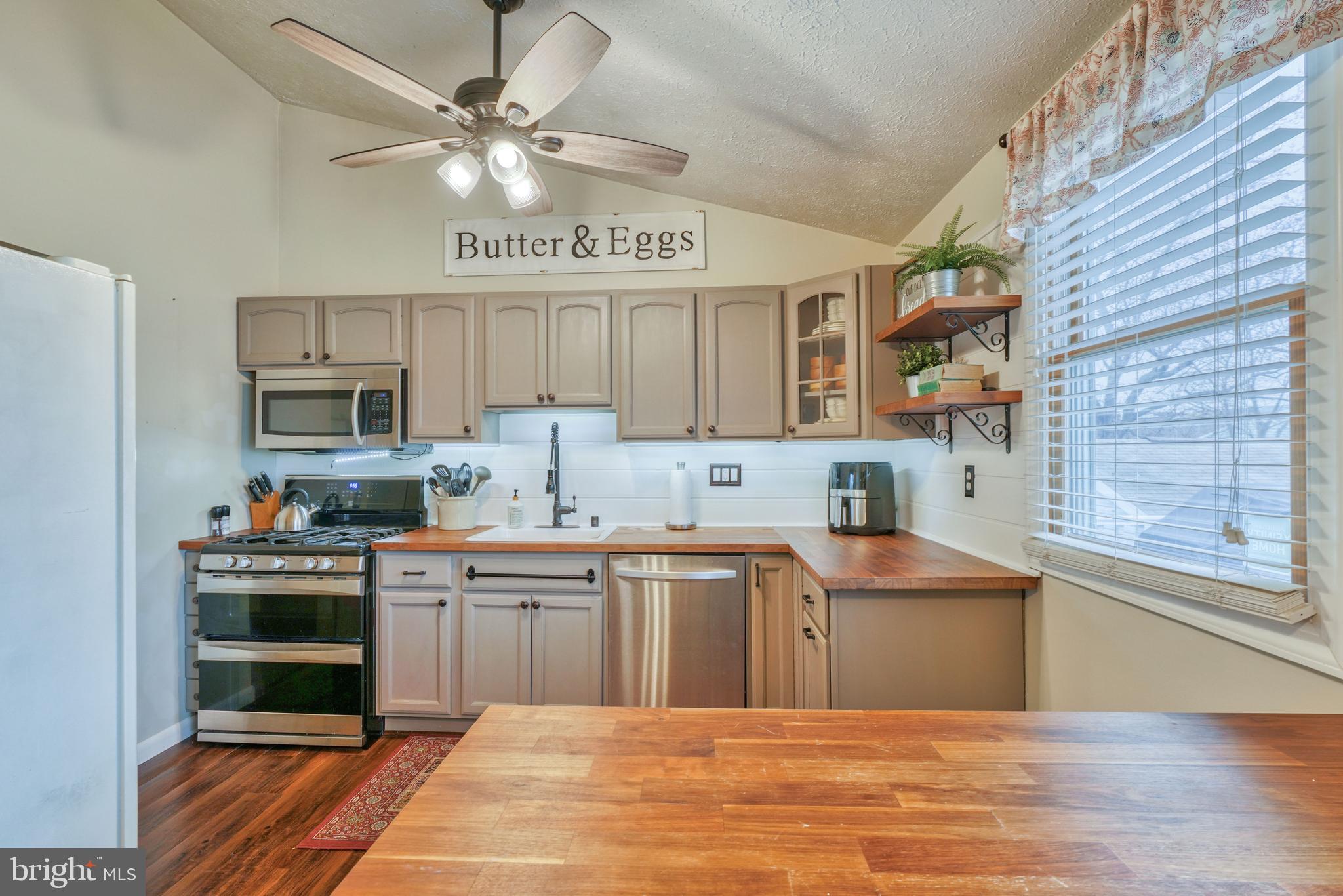 523 Nollmeyer Road Middle River, MD 21220 - Photo 10 of 54