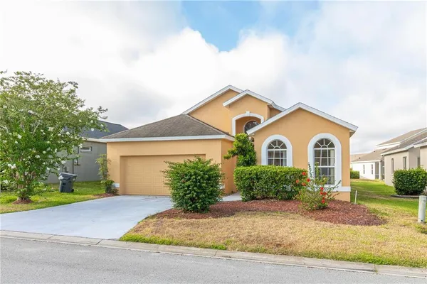 $2,400 | 626 Corvina Drive, Davenport, FL 33897