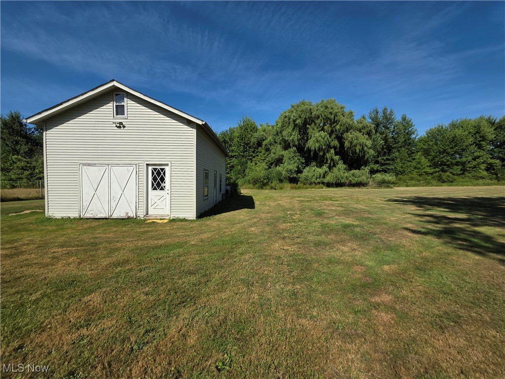 3154 Jefferson Road Ashtabula, OH 44004 - Photo 27 of 31 Rear Yard and Barn