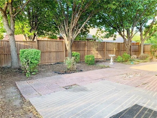 $2,600 | 1505 Somerset Drive, McKinney, TX 75072