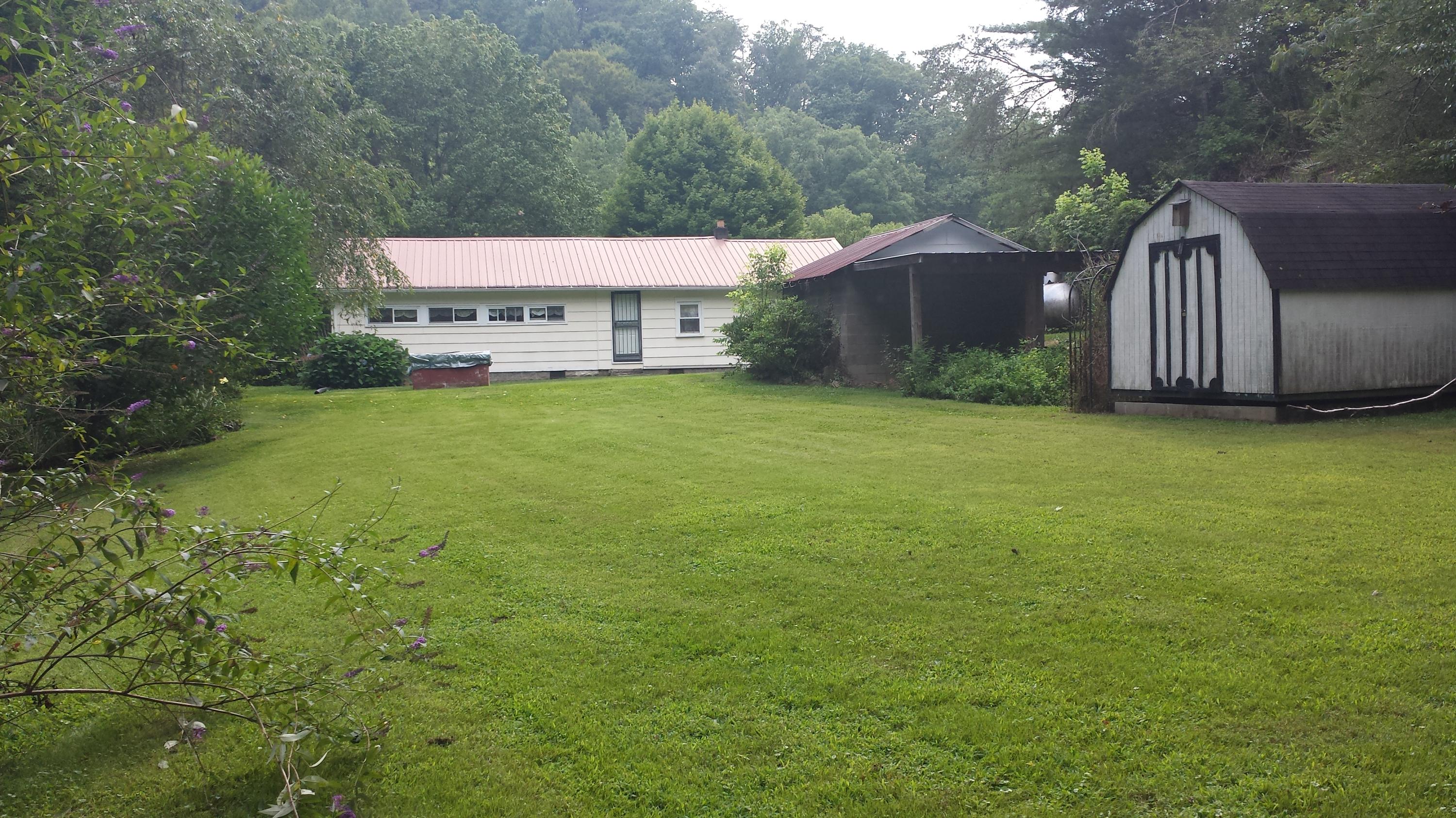 415 Malone Gap Road Maynardville, TN 37807 - Photo 6 of 16 20150728_171936
