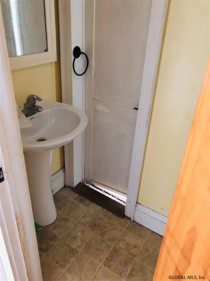 47 Spring Street Cambridge, NY 12816 - Photo 9 of 18 Photo 9