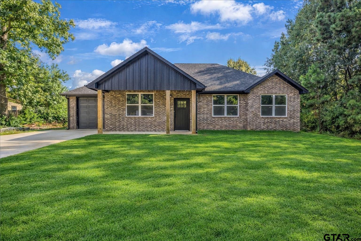 382 Pecos Street Bullard, TX 75757 - Photo 1 of 22