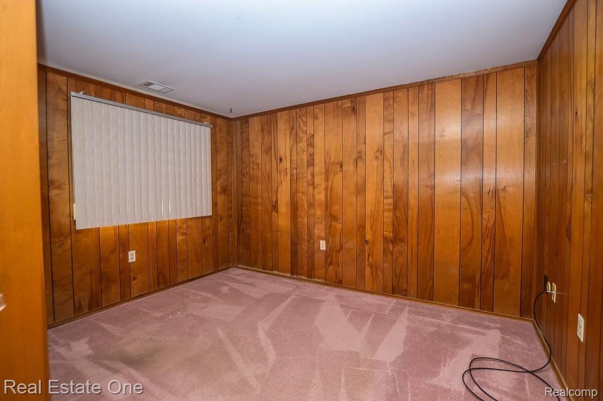 34056 West 13 Mile Road Farmington, MI 48331 - Photo 9 of 19 8 BEDROOM.jpg