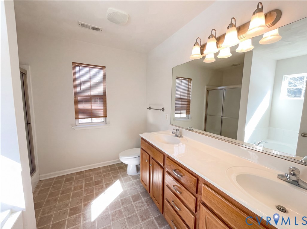 4207 Cougar Trail Chester, VA 23831 - Photo 15 of 19