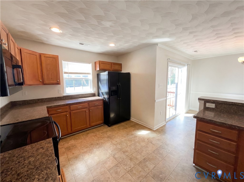 4207 Cougar Trail Chester, VA 23831 - Photo 8 of 19