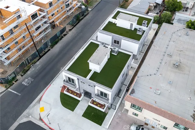 $3,750,000 | 10857 Morrison Street, North Hollywood, CA 91601