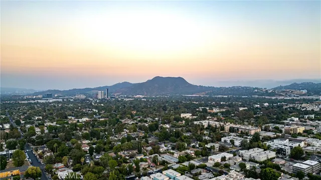 $3,750,000 | 10857 Morrison Street, North Hollywood, CA 91601