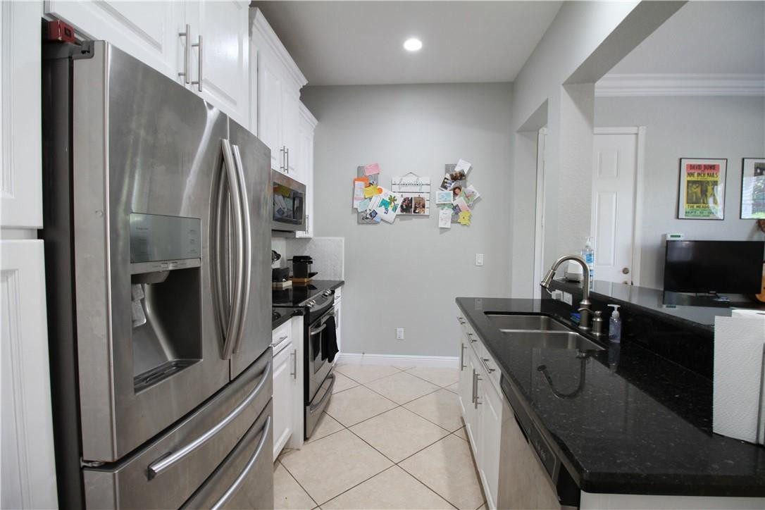 8316 Northwest 8th Terrace Boca Raton, FL 33487 - Photo 11 of 34 Photo 11