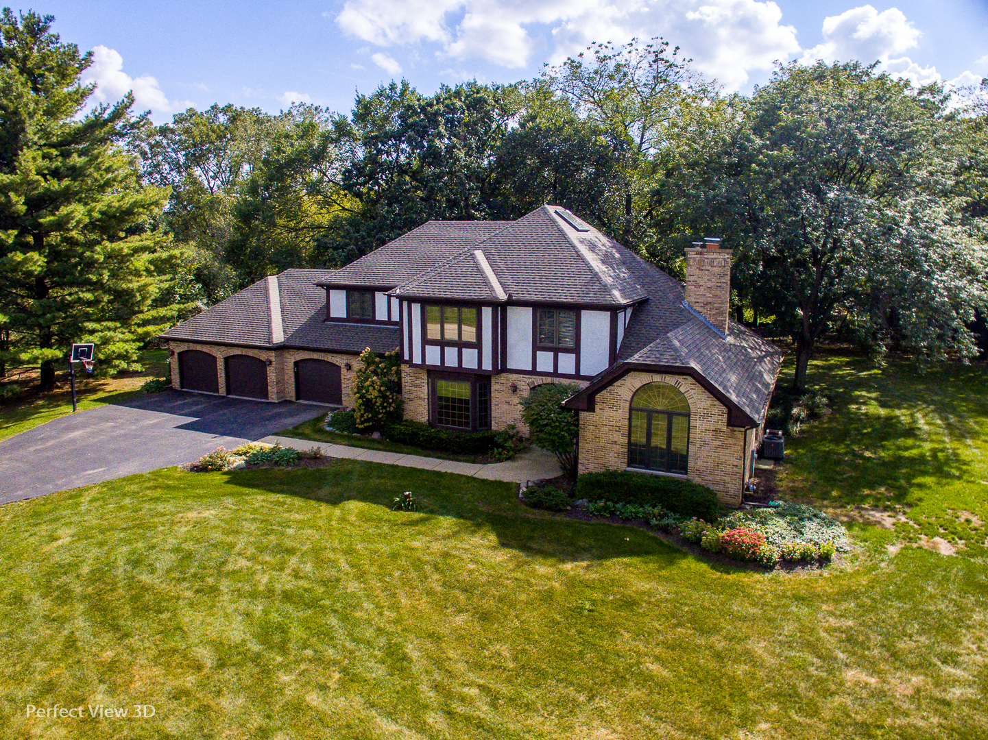 31W161 Prairie Lane Wayne, IL 60184 - Photo 1 of 37
