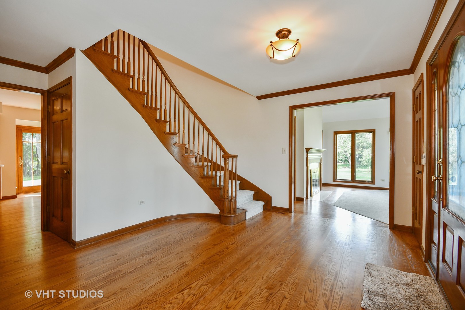 31W161 Prairie Lane Wayne, IL 60184 - Photo 2 of 37