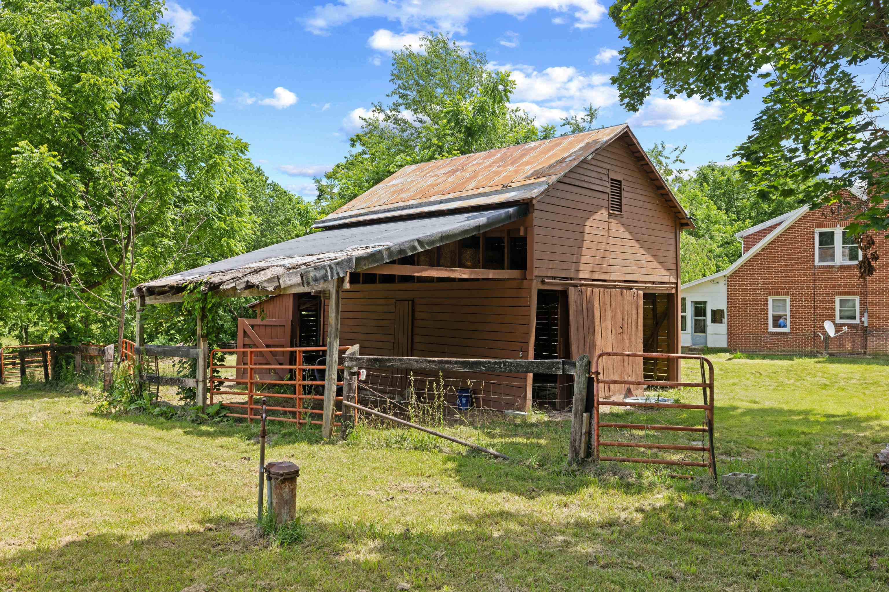 221 Chapel Road Churchville, VA 24421 - Photo 18 of 26