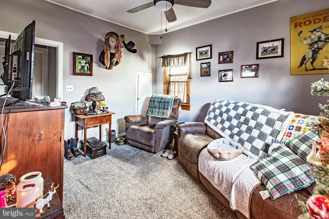 $250,000 | 8 Water Street, Alloway, NJ 08001