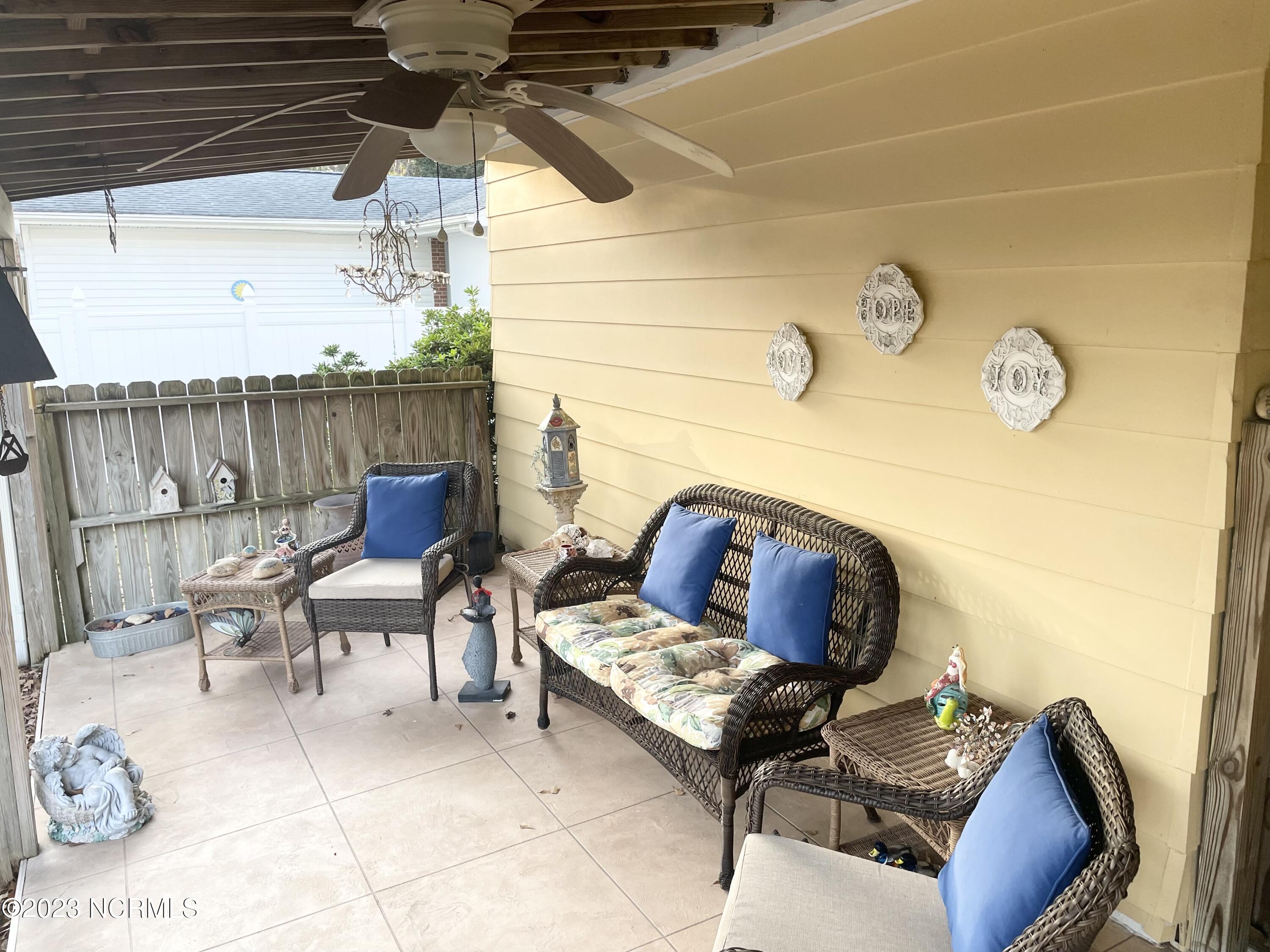 4115 Country Club Road Morehead City, NC 28557 - Photo 3 of 25 Patio