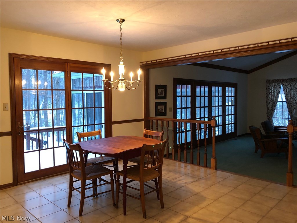 221 South Medina Line Road Akron, OH 44321 - Photo 5 of 32