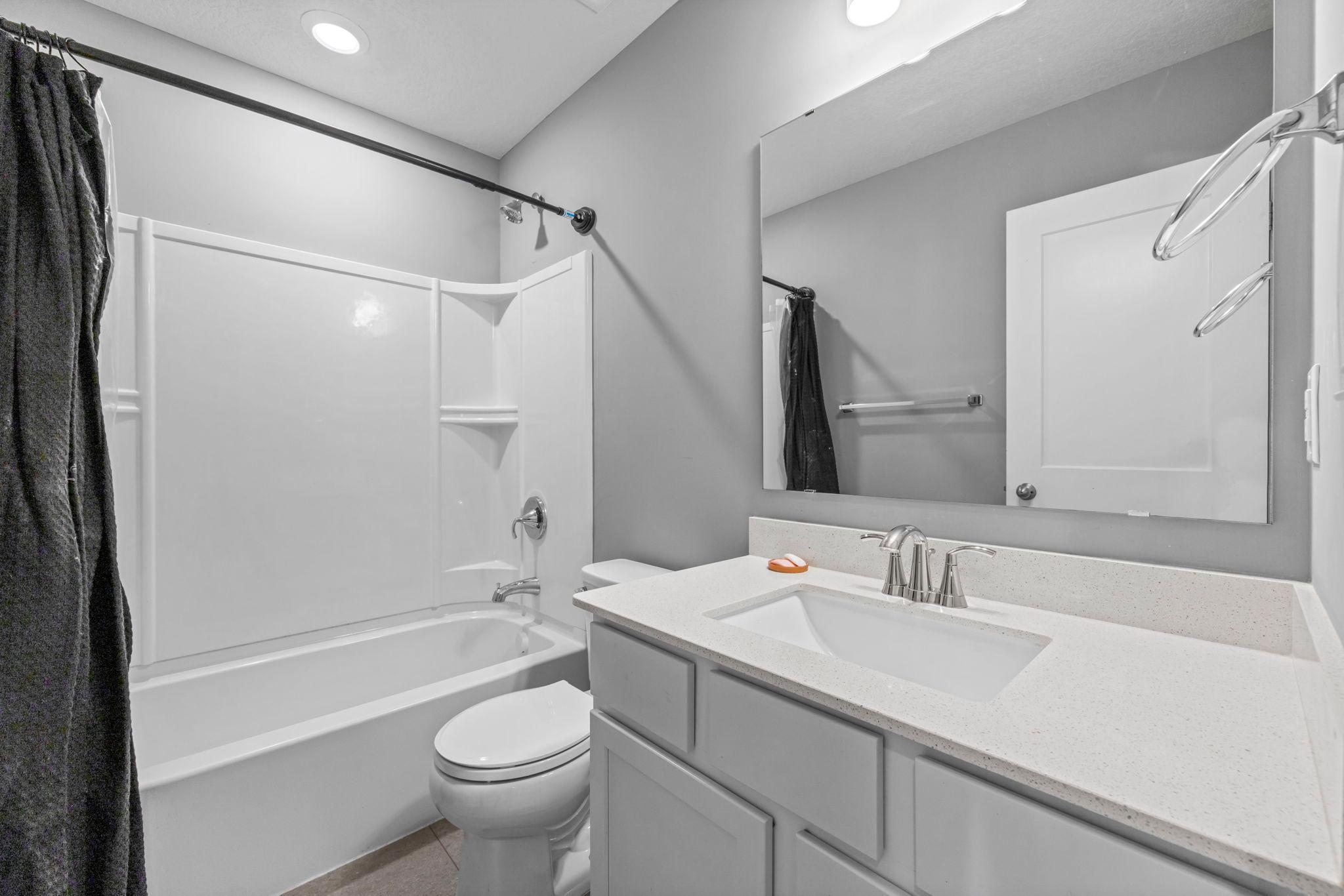 216 Monroe Street Anoka, MN 55303 - Photo 19 of 38