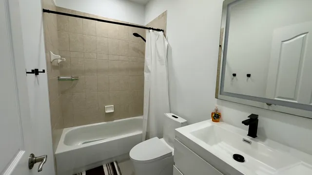 $750,000 | 5175 Northwest 50th Terrace, Coconut Creek, FL 33073